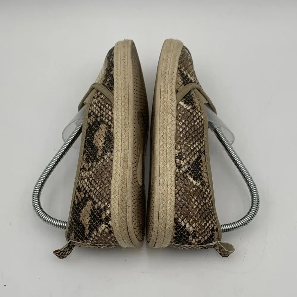 Clarks Snakeskin Espadrille Flats Size 8 Slip On Comfort Neutral Python Print